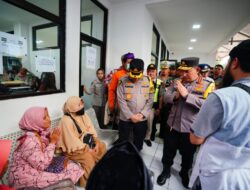 Jenderal Listyo Sigit Prabowo: Pastikan Pelayanan Terbaik untuk Keluarga Korban Kecelakaan Tol Japek