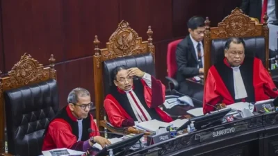 Law and Justice: Hakim MK Sedang Diuji